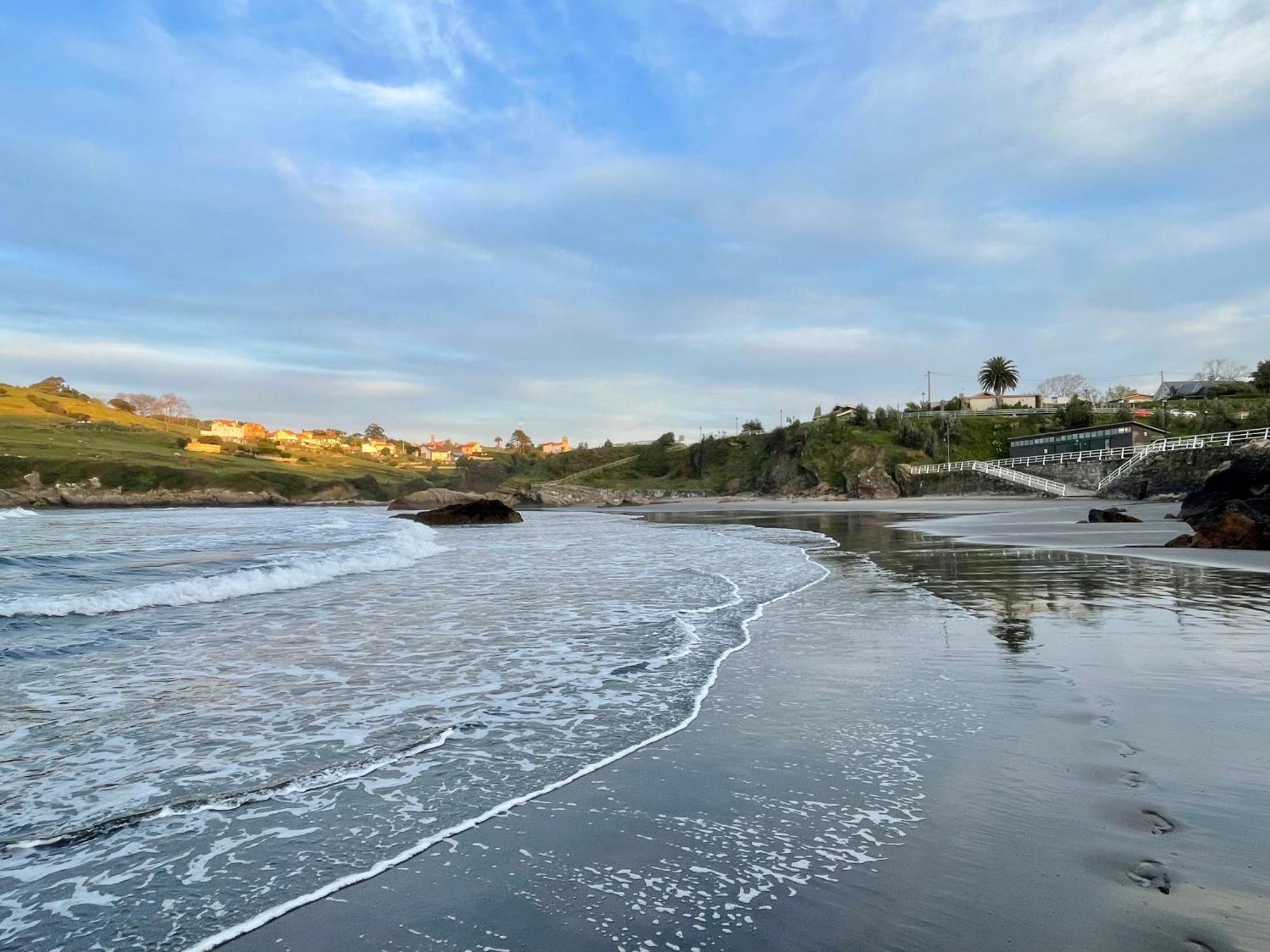 Villa La Palmera Y El Mar Naveces Екстериор снимка
