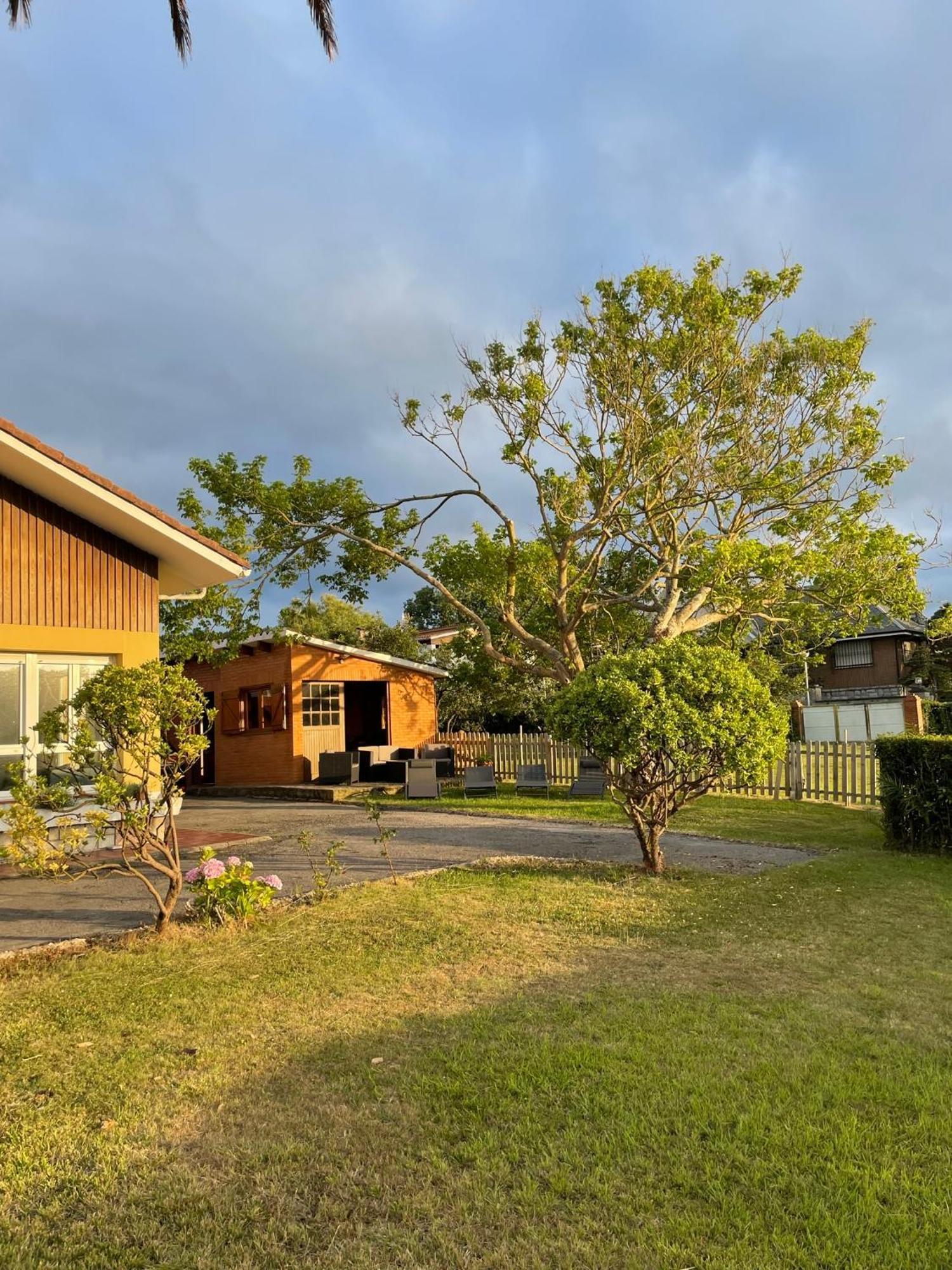 Villa La Palmera Y El Mar Naveces Екстериор снимка